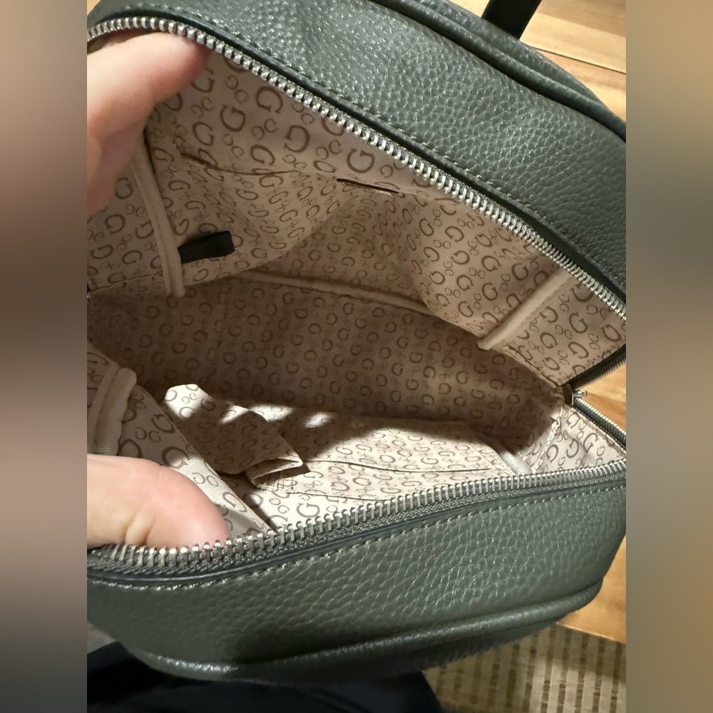 Guess Mini Backpack - image 2